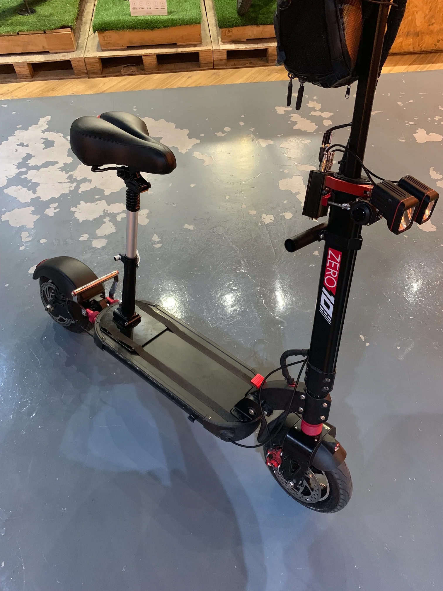 Zero Electric Scooter Seat Post - Image 10